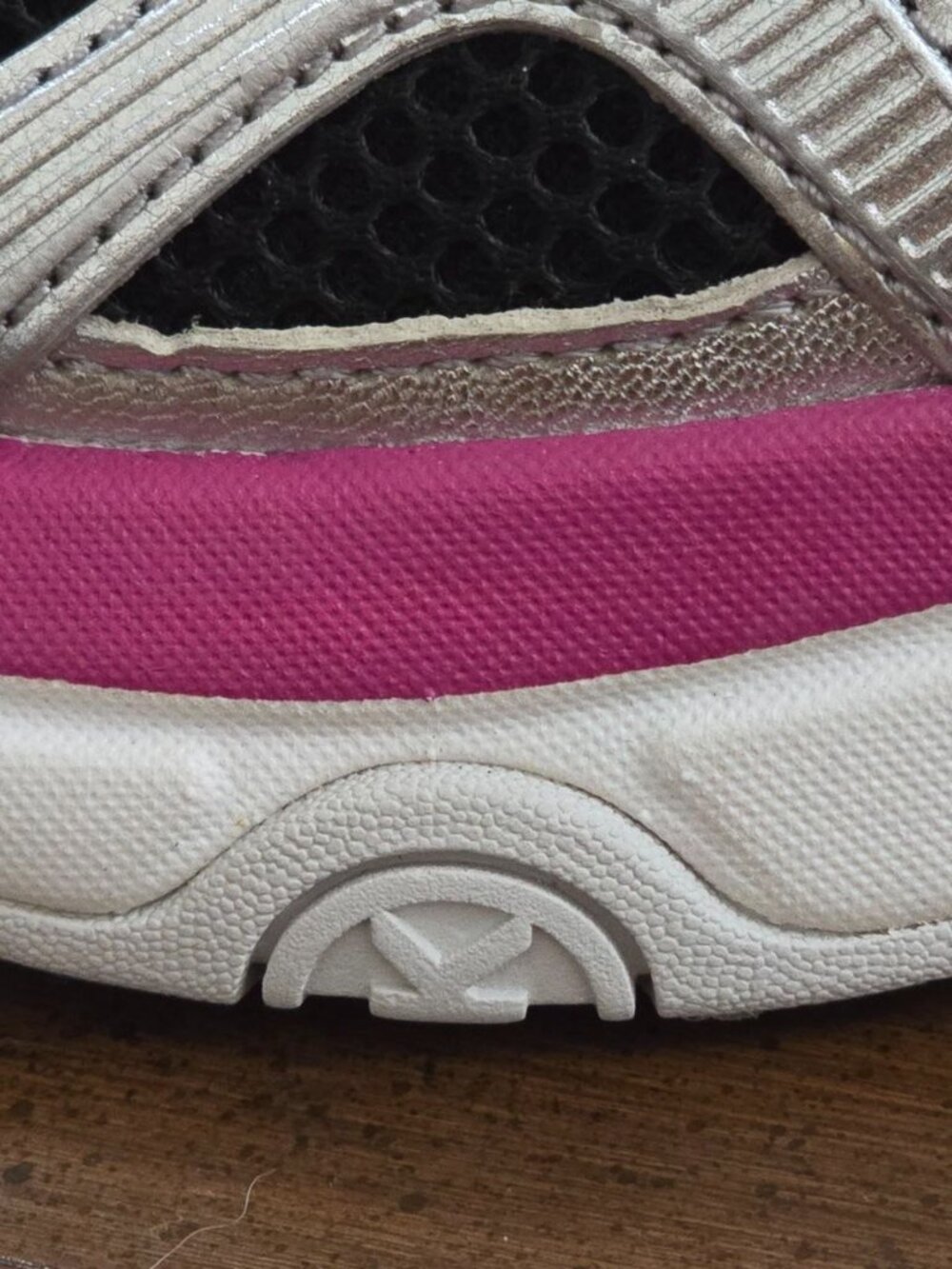 Michael Kors Women's Designer Chunky Sneakers Size 8 Silver Pink Black NWOB - Picture 8 of 13